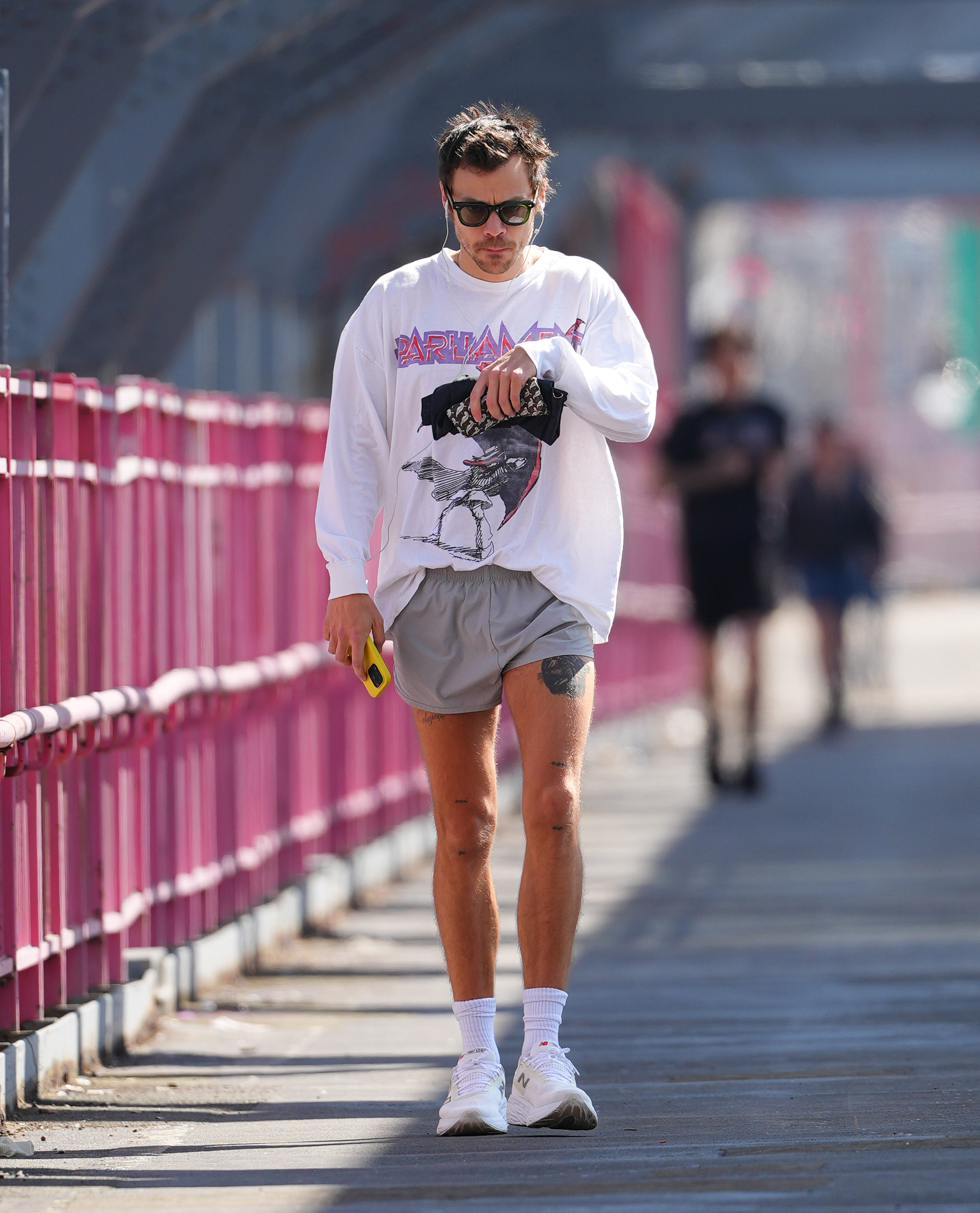 Harry Styles detta legge: il nuovo look running!