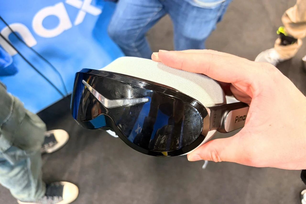 VR: Il visore leggerissimo che ha riacceso la mia passione