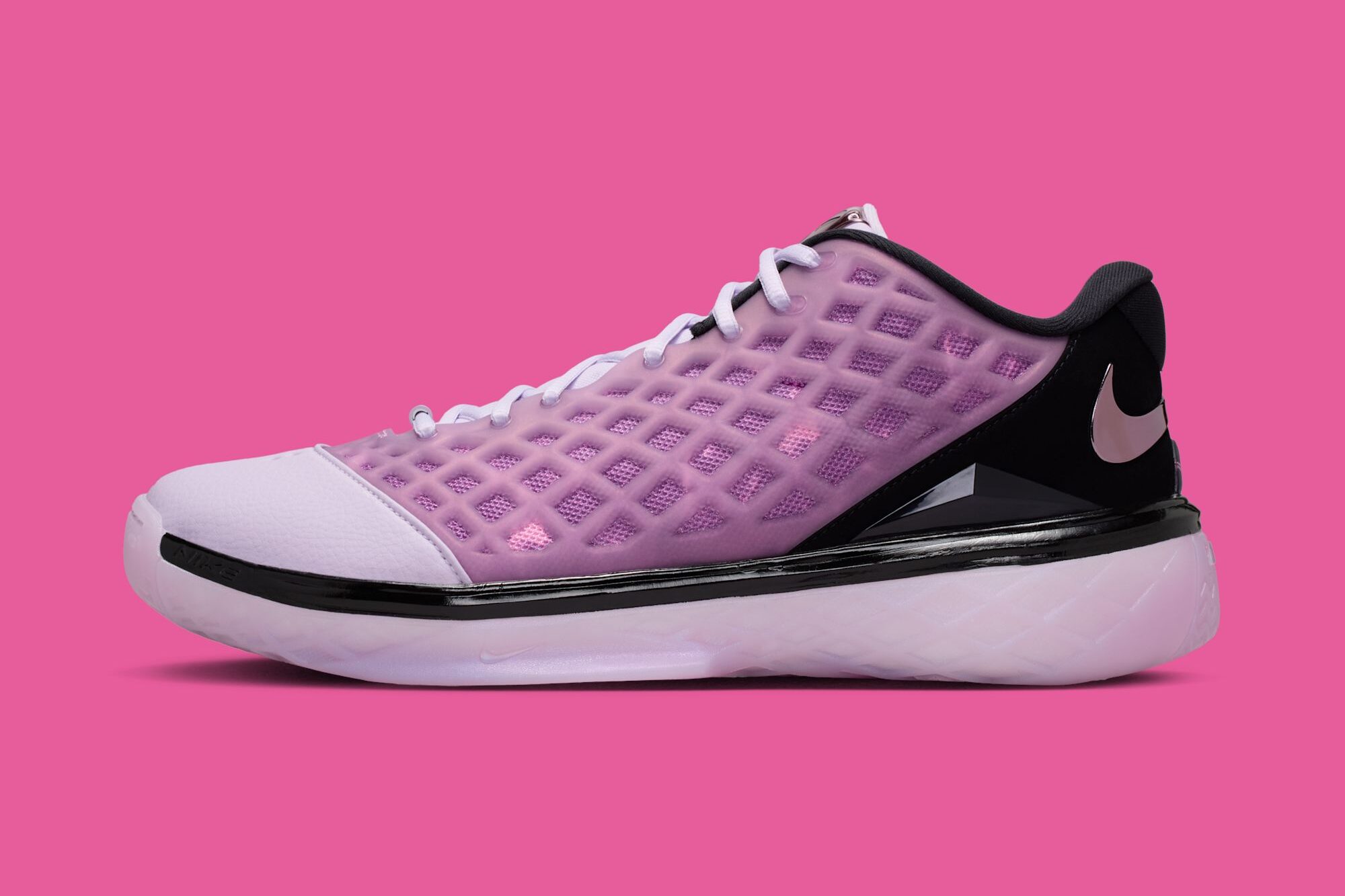 Kobe 3 Protro "Mamba Magic": Ritorno di un Mito!