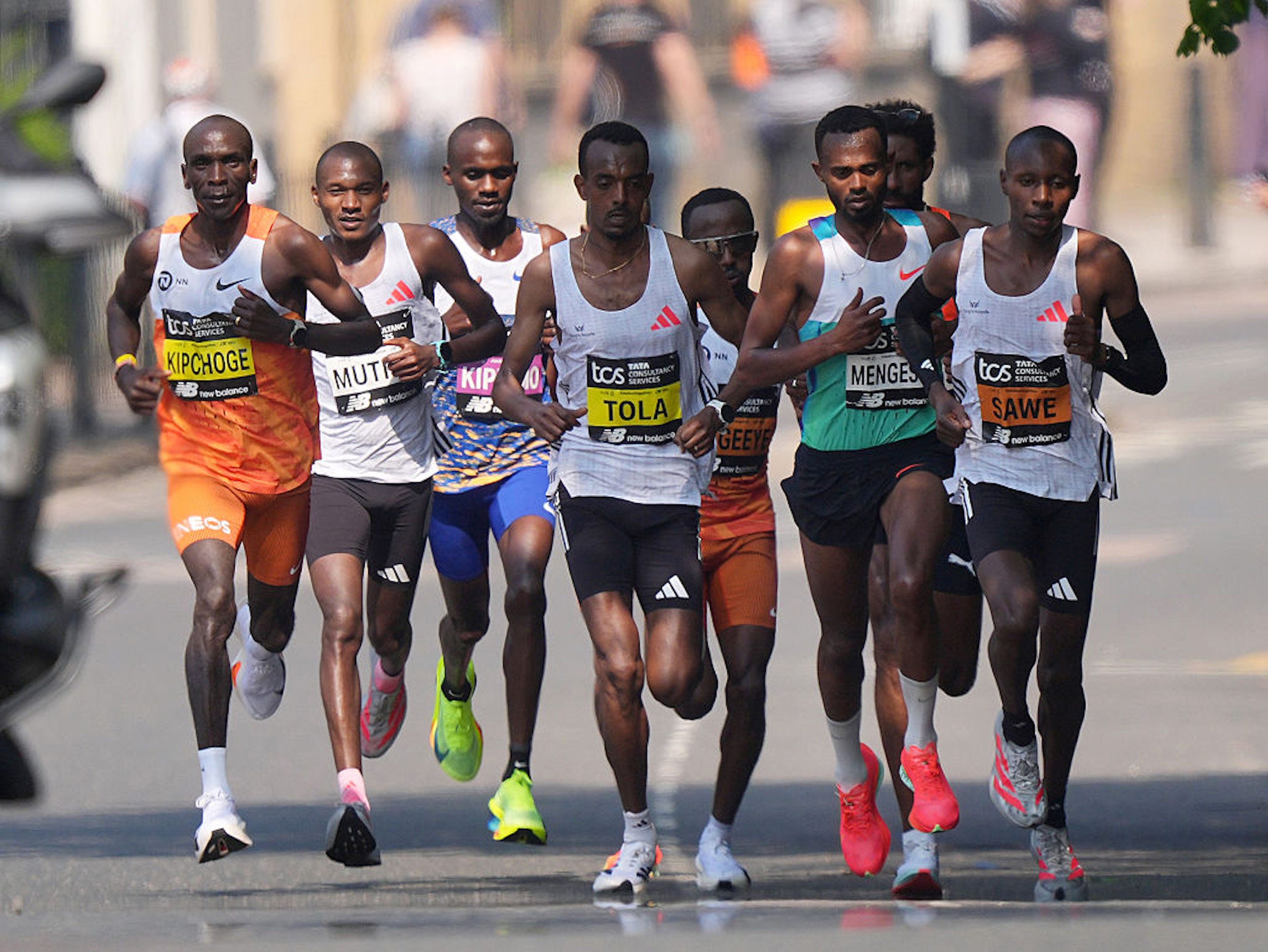 Maratona 2026: Campione Olimpico Sfida il Tempo!