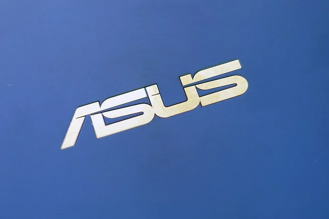 ASUS Rivoluziona il Mercato: DRAM Fatte in Casa!