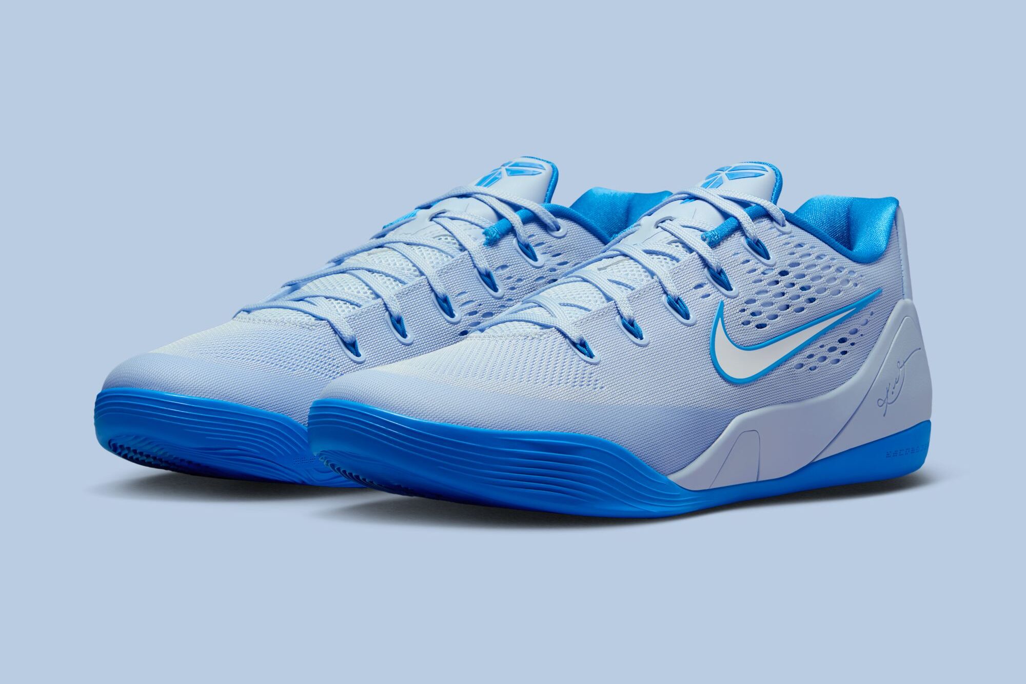 Kobe 9 Elite Low Protro Hydrogen Blue: Ritorno di un Mito