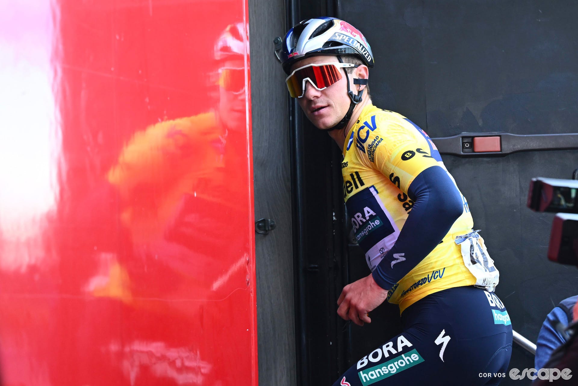 Evenepoel domina la crono, ma la salita incombe!